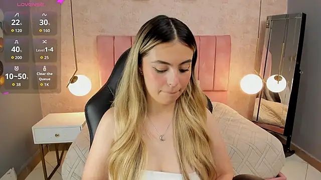 Snapshot of magic_fernanda chatting on October 2025 05:13:02 PM magic fernanda online show from October 2025 05:13:02 PM