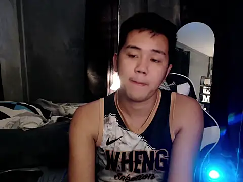 xgregor07 online show from February 2026 03:39:01 PM