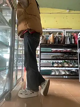 Snapshot of Rosa_998 chatting on December 2024 01:26:01 AM Rosa 998 online show from December 2024 01:26:01 AM