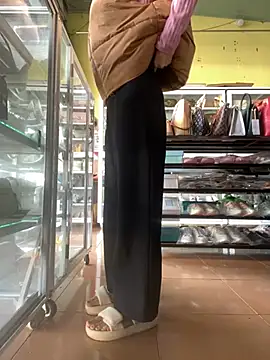 Snapshot of Rosa_998 chatting on January 2025 01:10:01 AM Rosa 998 online show from January 2025 01:10:01 AM