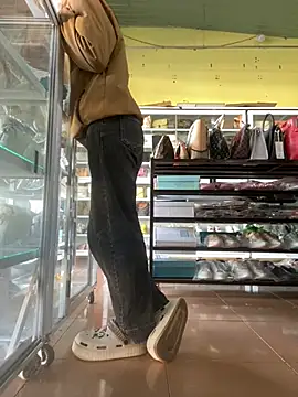 Snapshot of Rosa_998 chatting on January 2025 01:24:01 AM Rosa 998 online show from January 2025 01:24:01 AM