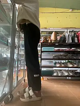 Snapshot of Rosa_998 chatting on January 2025 01:16:02 AM Rosa 998 online show from January 2025 01:16:02 AM