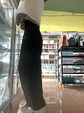 Snapshot of Rosa_998 chatting on February 2025 01:19:01 AM Rosa 998 online show from February 2025 01:19:01 AM