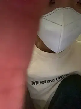 Snapshot of Rosa_998 chatting on March 2025 04:35:01 AM Rosa 998 online show from March 2025 04:35:01 AM