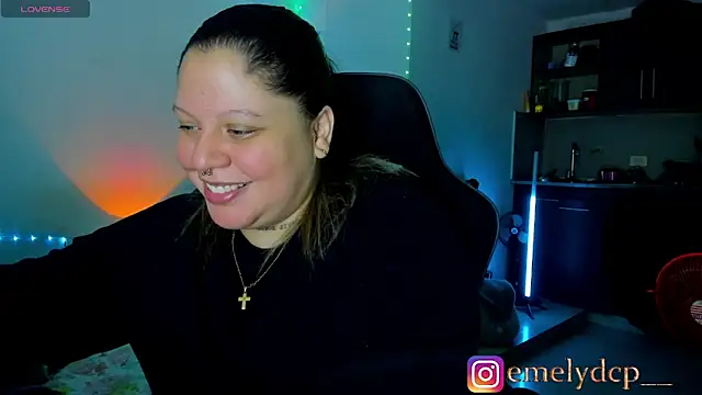 Snapshot of mariana_maze chatting on June 2026 03:40:01 AM mariana maze online show from June 2026 03:40:01 AM