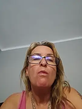 Snapshot of Steffi45 chatting on July 2026 05:25:01 AM Steffi45 online show from July 2026 05:25:01 AM