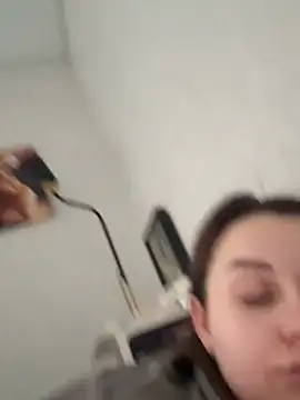 ellie ssexy online show from February 2026 05:24:01 AM