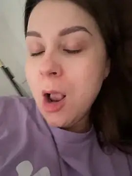 ellie ssexy online show from February 2026 05:22:01 AM