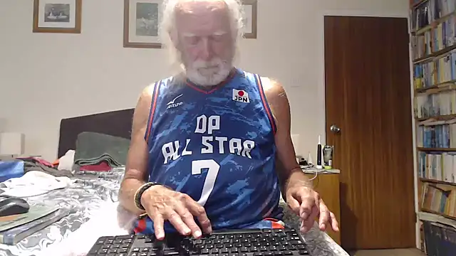 WaverlyKernow online show from August 2026 09:23:02 AM