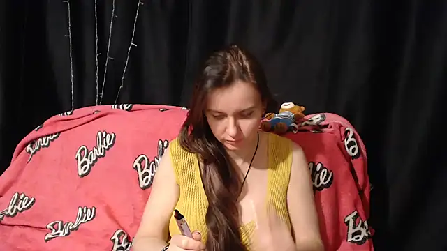 Snapshot of Milana69 chatting on February 2026 06:15:01 PM Milana69 online show from February 2026 06:15:01 PM