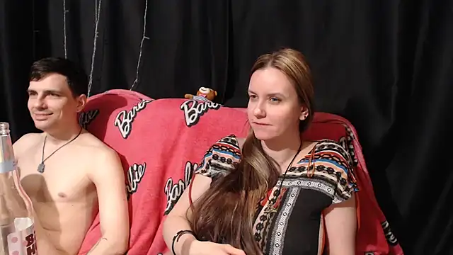 Snapshot of Milana69 chatting on April 2026 10:21:02 PM Milana69 online show from April 2026 10:21:02 PM