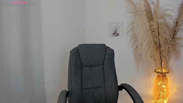 sarita1412 online show from December 2025 12:17:02 AM