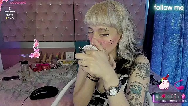 neeko princes online show from April 2026 12:33:02 PM