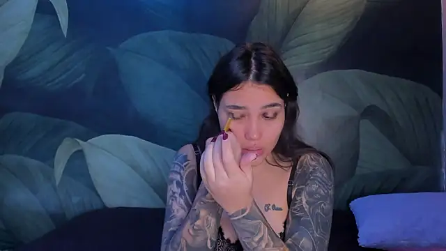 sweett dirty online show from October 2025 12:17:01 PM