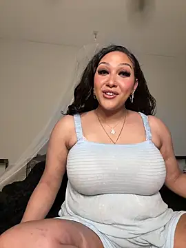 Snapshot of Lickplayofficial chatting on February 2026 04:07:01 AM Lickplayofficial online show from February 2026 04:07:01 AM