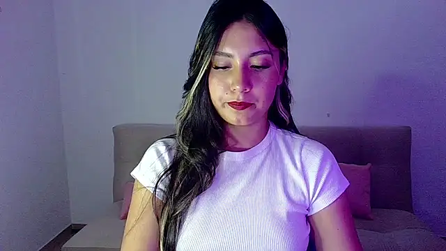 Lia 14  online show from February 2026 12:07:01 AM