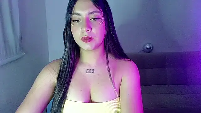 Lia 14  online show from June 2026 11:36:02 PM