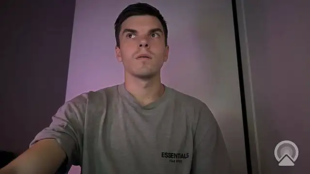 Snapshot of jessilin chatting on October 2025 12:44:01 AM jessilin online show from October 2025 12:44:01 AM