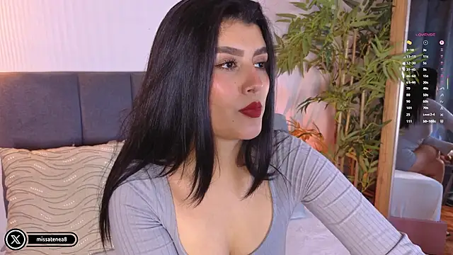 Snapshot of missatenea chatting on January 2026 02:43:01 PM missatenea online show from January 2026 02:43:01 PM
