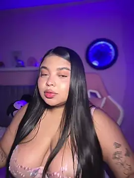 Emily cooper20 online show from July 2026 11:42:02 PM