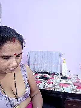 reemacouple007 online show from April 2026 06:06:01 AM