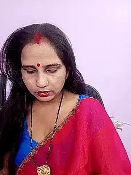 reemacouple007 online show from May 2026 07:25:01 AM