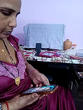 reemacouple007 online show from May 2026 07:28:02 AM