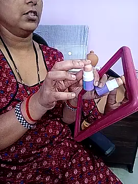 reemacouple007 online show from May 2026 05:14:02 AM