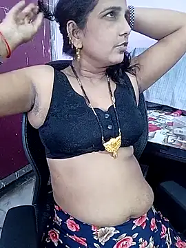 reemacouple007 online show from May 2026 06:40:02 AM