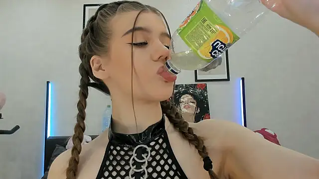 dolly ll online show from March 2026 01:28:02 PM