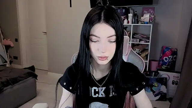 Aliceblush online show from February 2026 03:22:01 PM