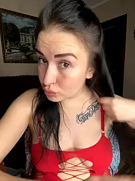 Roxana Bell online show from November 2025 07:03:02 PM