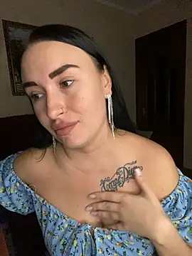 Roxana Bell online show from February 2026 07:29:02 PM