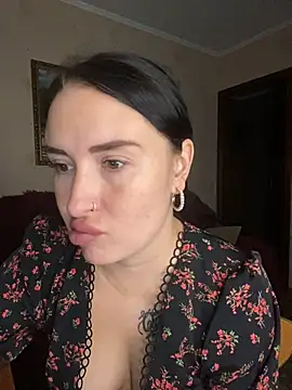 Roxana Bell online show from July 2026 07:39:01 PM