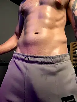 Snapshot of MachineDien chatting on September 2025 01:18:01 AM MachineDien online show from September 2025 01:18:01 AM