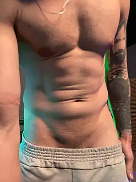 Snapshot of MachineDien chatting on November 2025 11:25:02 PM MachineDien online show from November 2025 11:25:02 PM