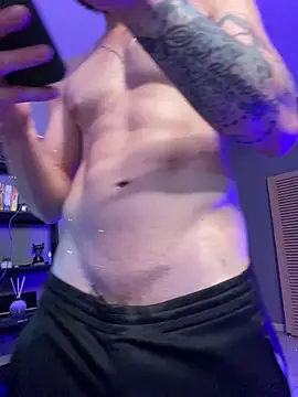 Snapshot of MachineDien chatting on January 2026 12:04:01 AM MachineDien online show from January 2026 12:04:01 AM