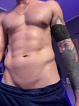 Snapshot of MachineDien chatting on January 2026 12:14:02 AM MachineDien online show from January 2026 12:14:02 AM