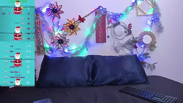 Snapshot of paolitakens chatting on December 2024 02:04:01 AM paolitakens online show from December 2024 02:04:01 AM