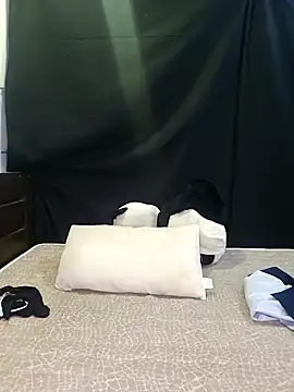 Snapshot of Blossam_07 chatting on January 2025 02:22:01 PM Blossam 07 online show from January 2025 02:22:01 PM