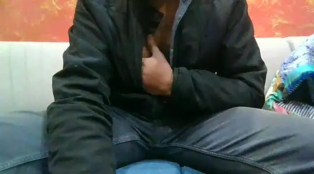 yours smp online show from January 2025 04:39:01 PM