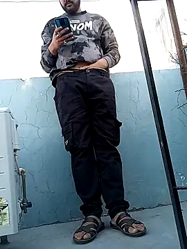 yours smp online show from January 2025 09:36:02 AM