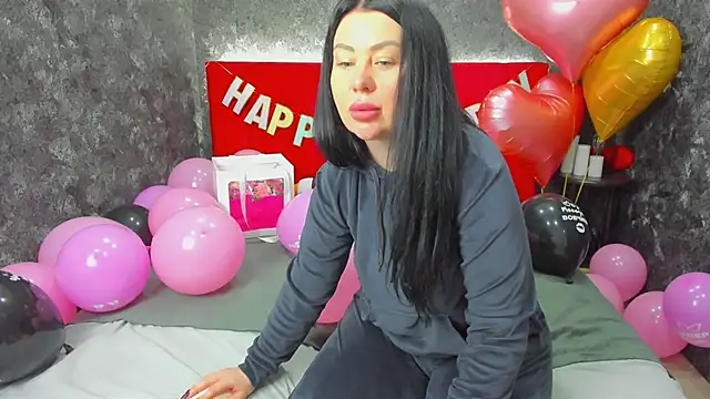 LayaFlow online show from February 2025 12:41:02 PM