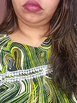 Ravina patil1 online show from January 2025 05:46:01 PM