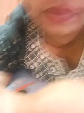 Ravina patil1 online show from October 2025 05:10:02 PM