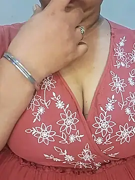 Ravina patil1 online show from March 2026 03:18:02 PM