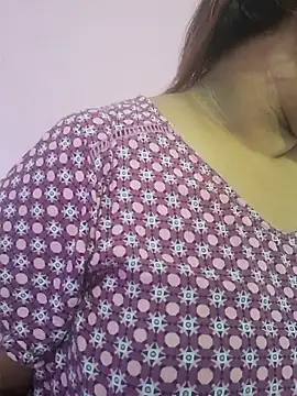 Ravina patil1 online show from May 2026 05:47:01 AM