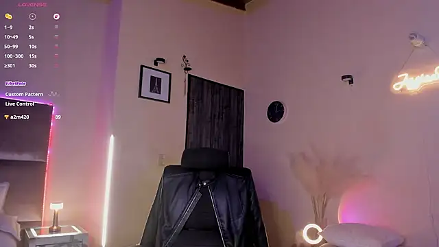 Jess Collen online show from February 2026 08:04:01 AM