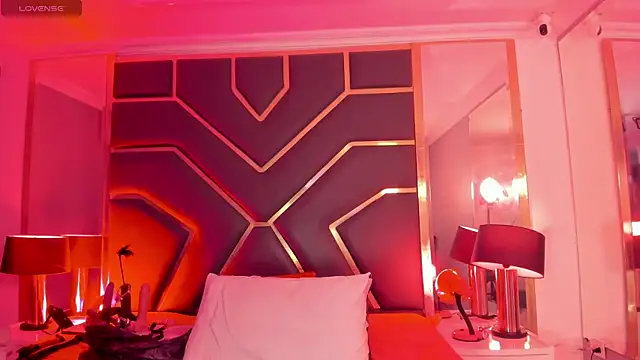 Scarlettt Ass online show from September 2025 12:09:01 PM