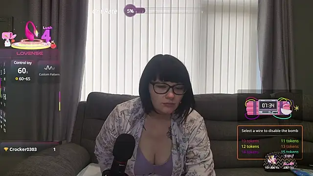 Snapshot of SquirtingIrishShannon chatting on February 2025 01:15:02 PM SquirtingIrishShannon online show from February 2025 01:15:02 PM